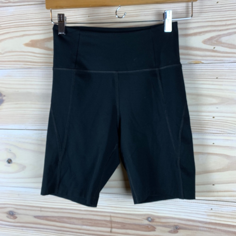 Girlfriend Collective Bike Shorts Womens Small Black High Rise Gym Minimalist